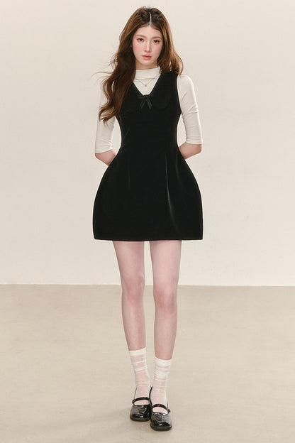 Black Waist-Cinching Sleeveless Dress