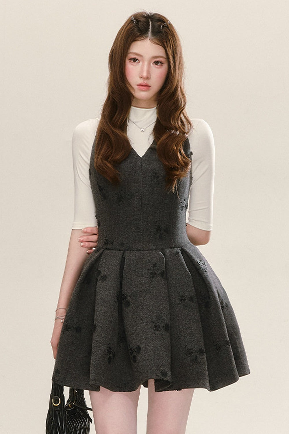 Vestido jacquard gris sin mangas