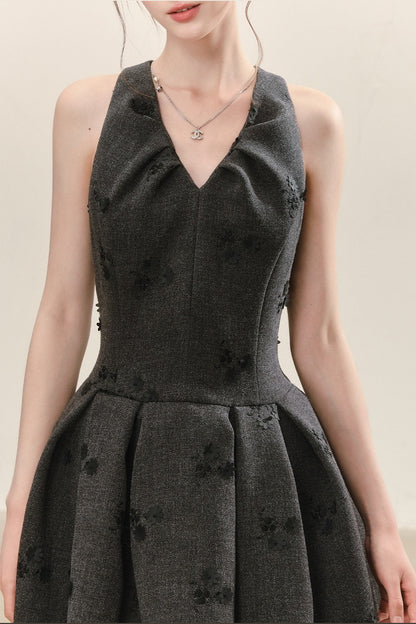 Vestido jacquard gris sin mangas