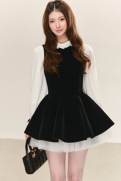 Conjunto de vestido de terciopelo negro con camisa