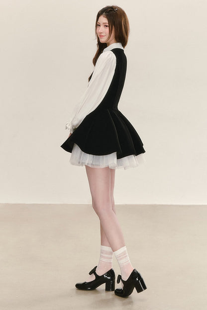 Conjunto de vestido de terciopelo negro con camisa