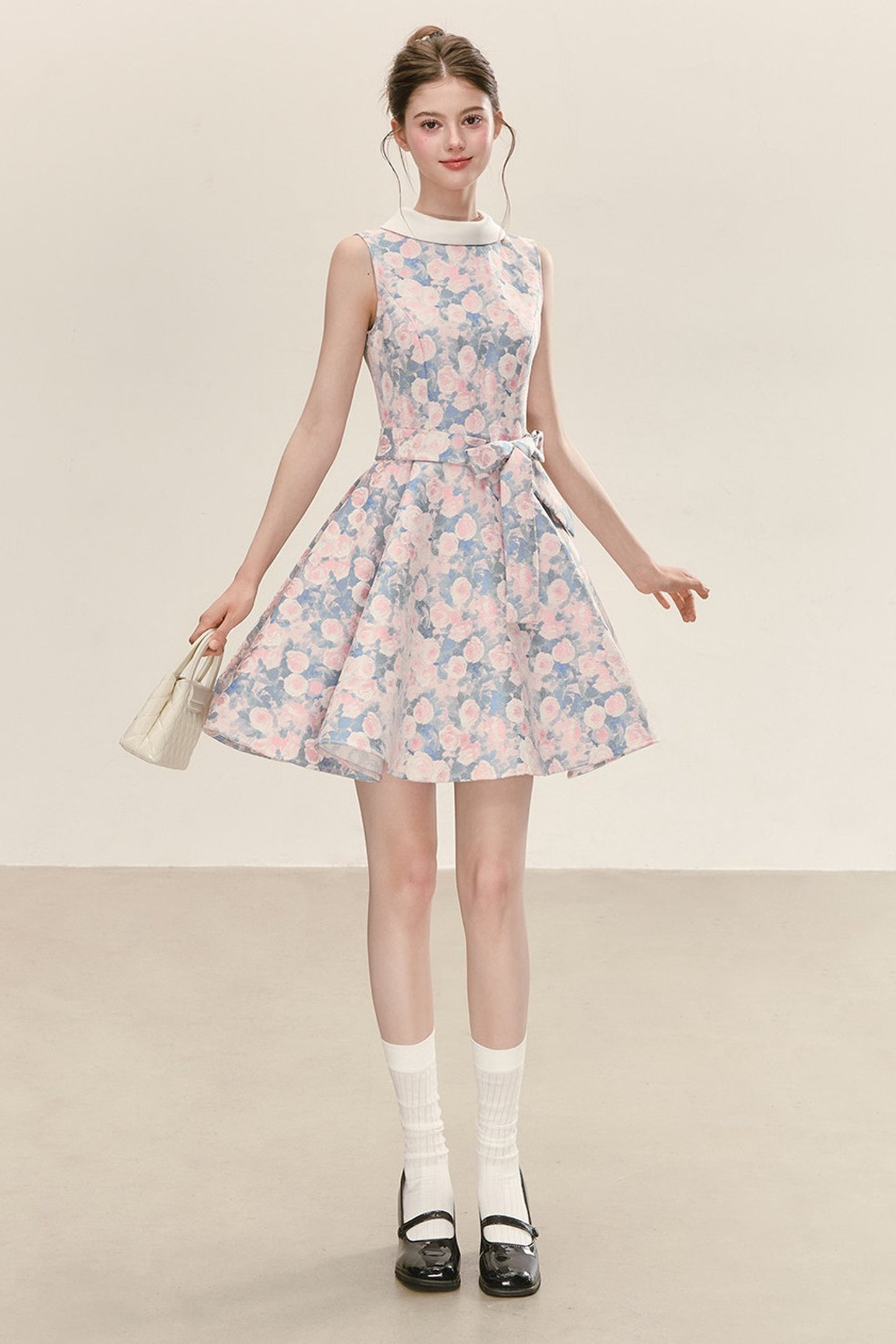 Ärmelloses A-Linien-Kleid mit Blumenmuster