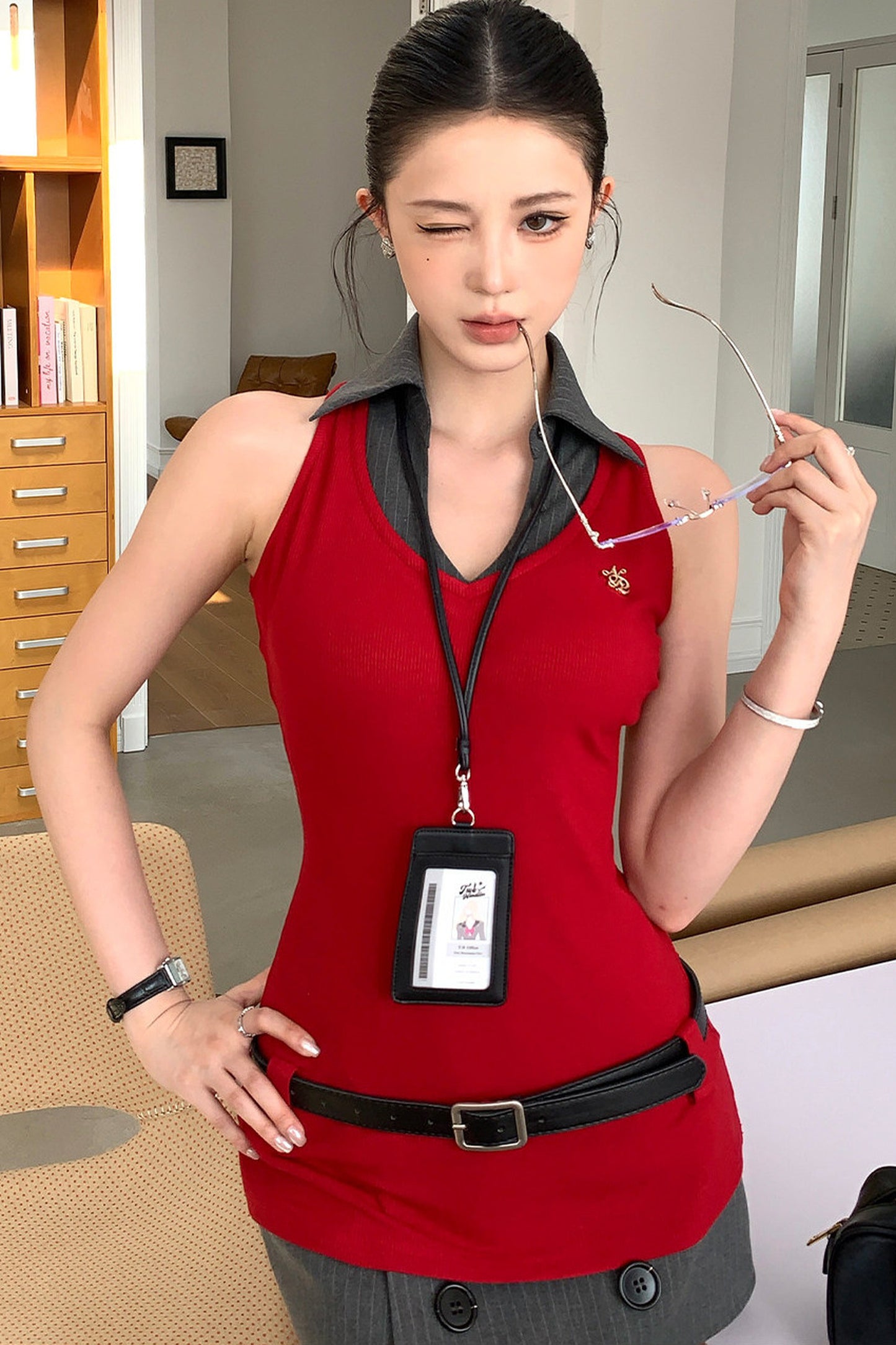 Elegant Sleeveless Vest Set-Up