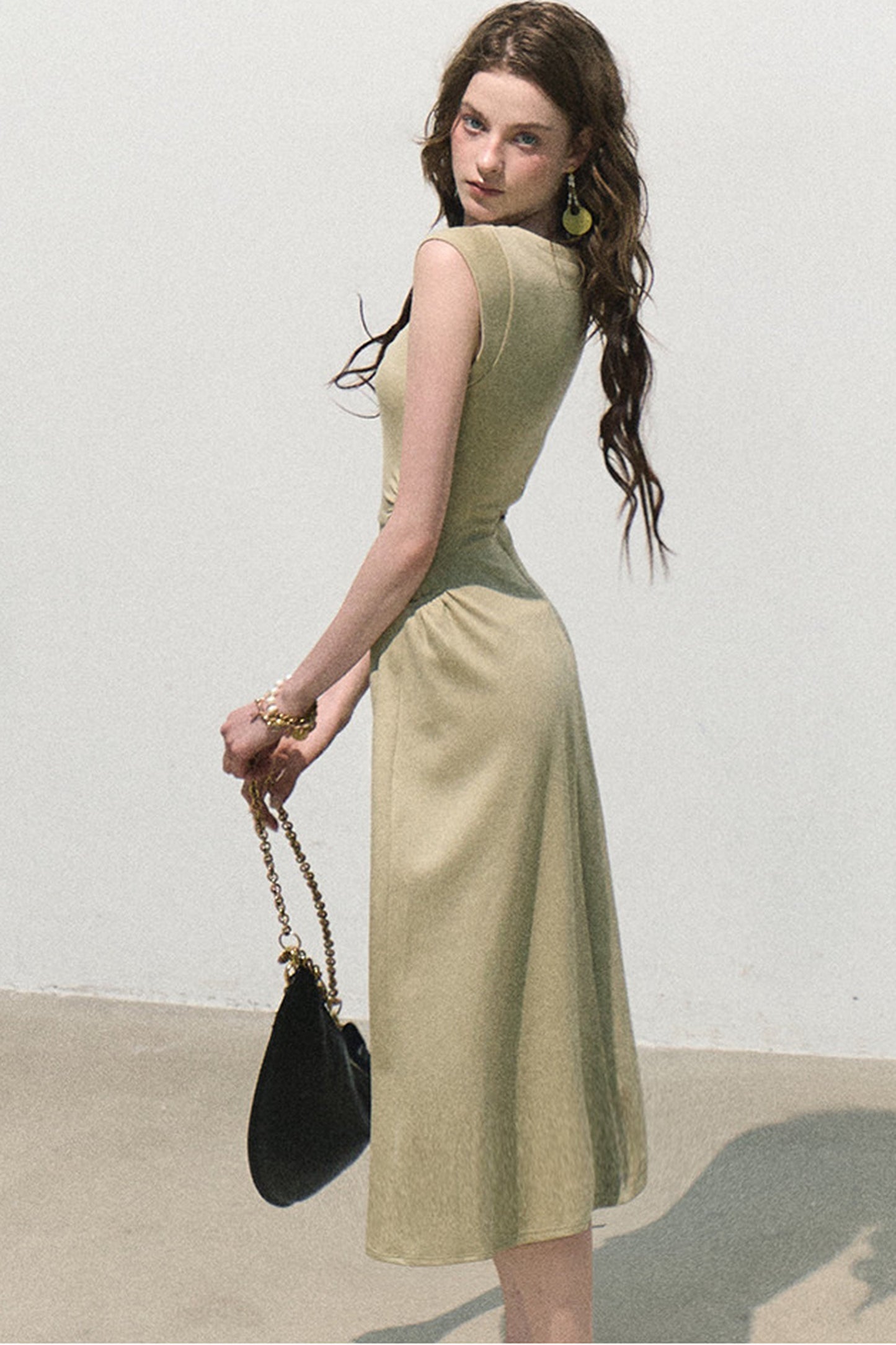 Abito estivo a canotta dalla linea A