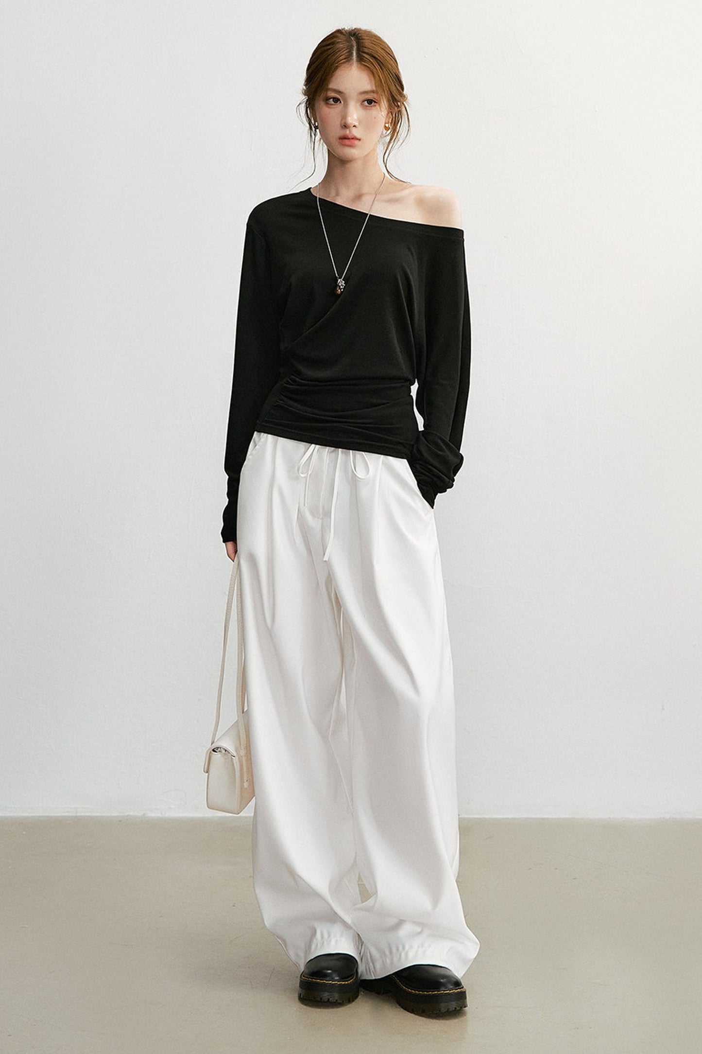 White High-Waisted Wide-Leg Pants