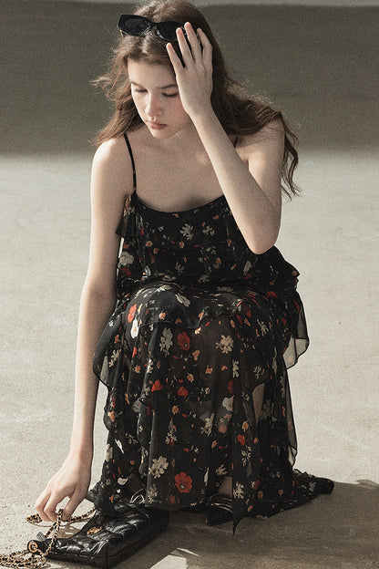 Robe à fines bretelles en mousseline à fleurs