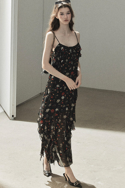 Robe à fines bretelles en mousseline à fleurs