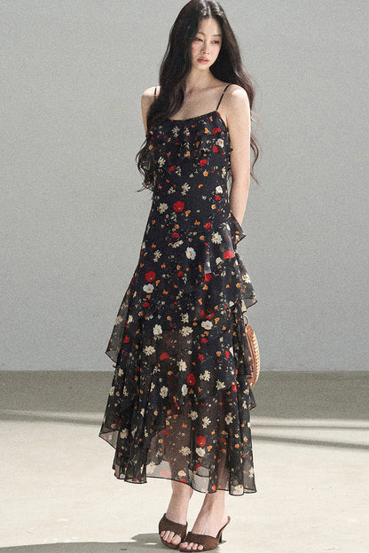 Robe à fines bretelles en mousseline à fleurs