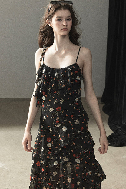 Robe à fines bretelles en mousseline à fleurs