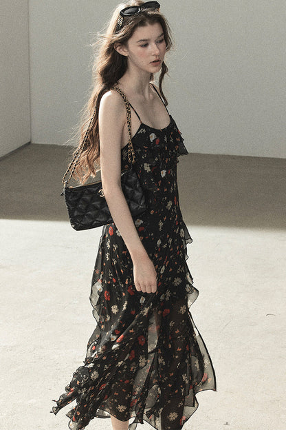 Robe à fines bretelles en mousseline à fleurs