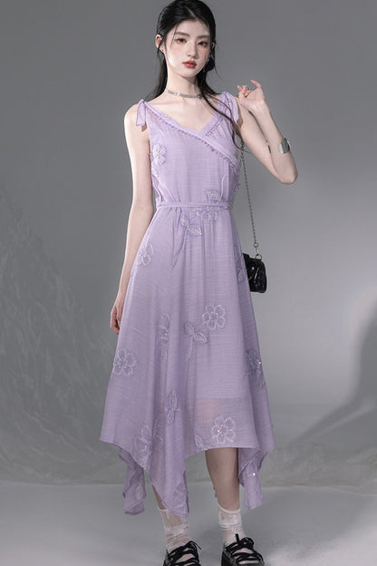 Set aus violettem Pailletten-Camisole und Kleid mit asymmetrischem Saum
