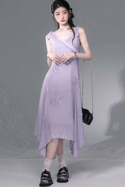 Set aus violettem Pailletten-Camisole und Kleid mit asymmetrischem Saum