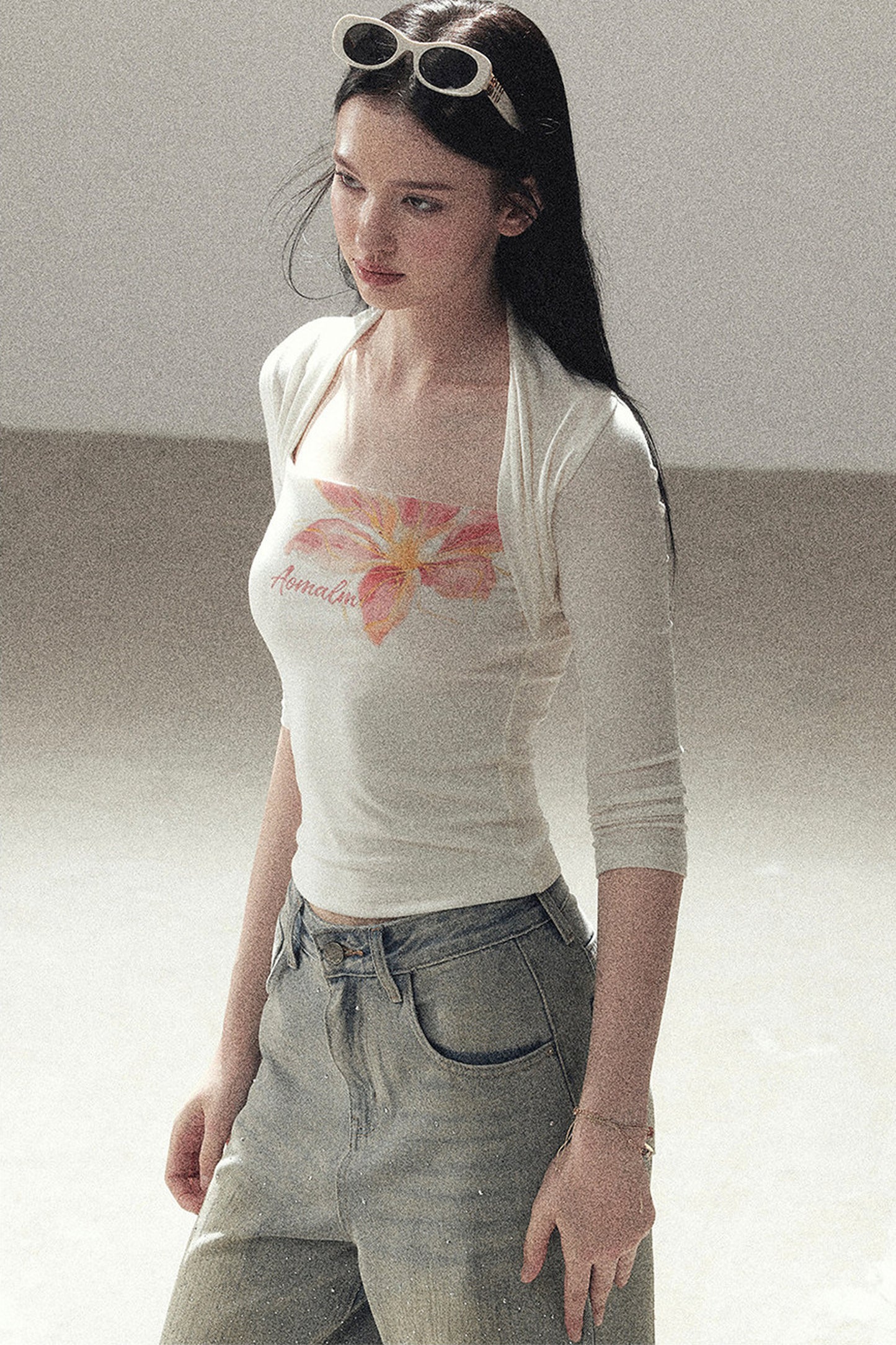 Top cardigan a maniche corte con stampa floreale