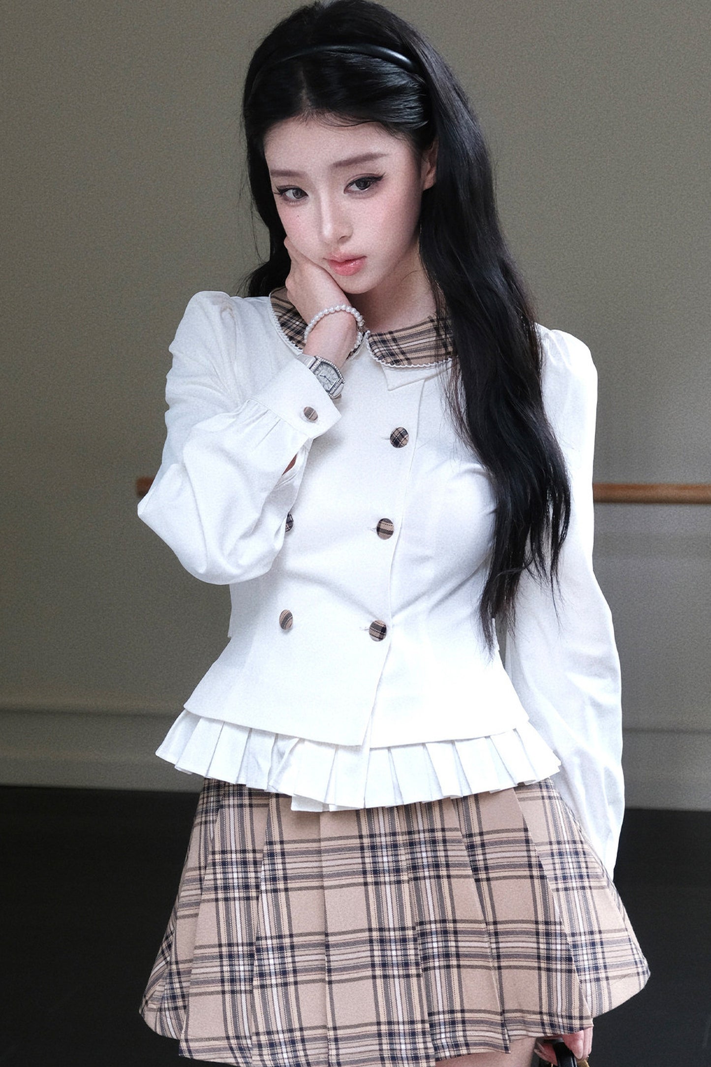 Lapel Knit Cardigan & Pleated Skirt Set-Up