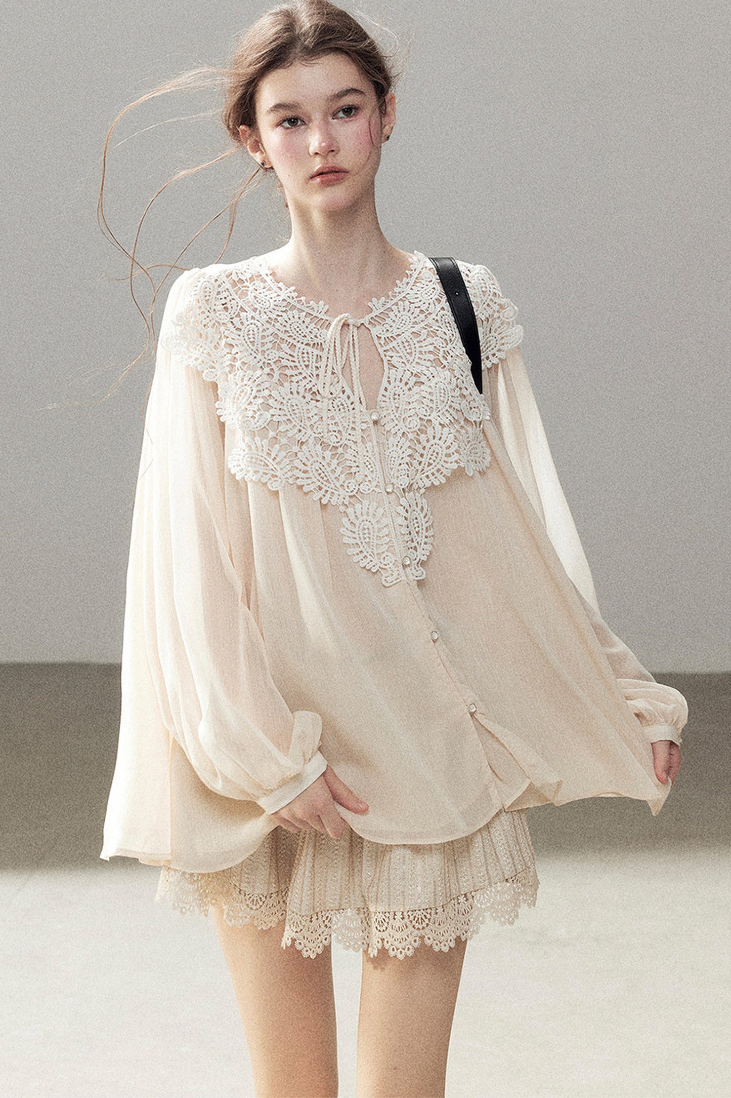 French Style Lace Trim Chiffon Top