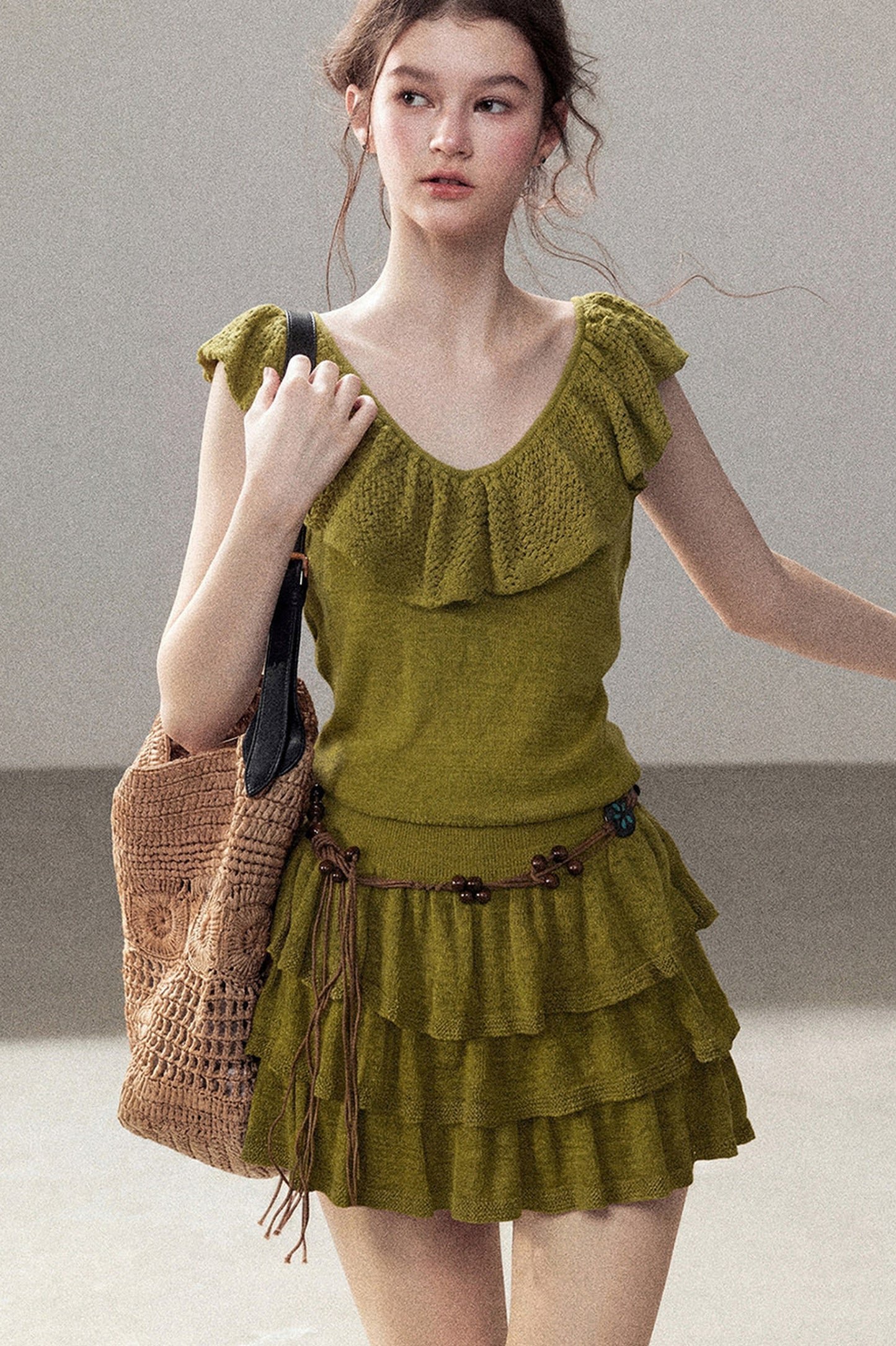Ensemble robe en tricot à col V et à volants étagés