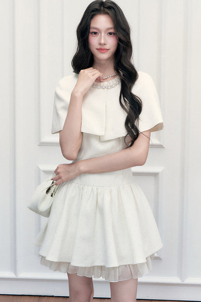 Ensemble cape et robe de princesse scintillante