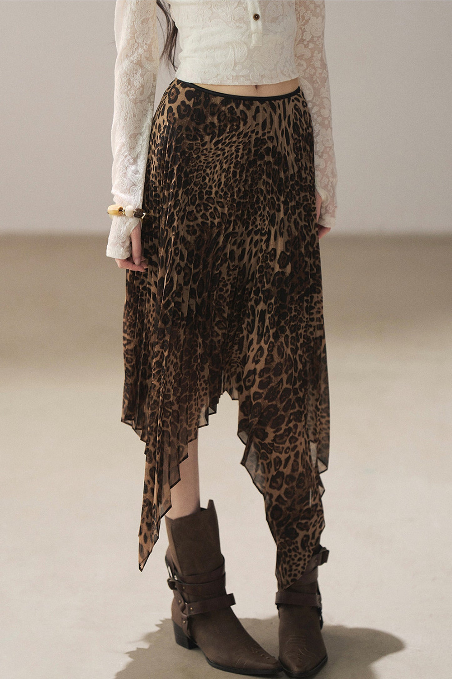 Irregular Hem Stacked Pleats Leopard Skirt