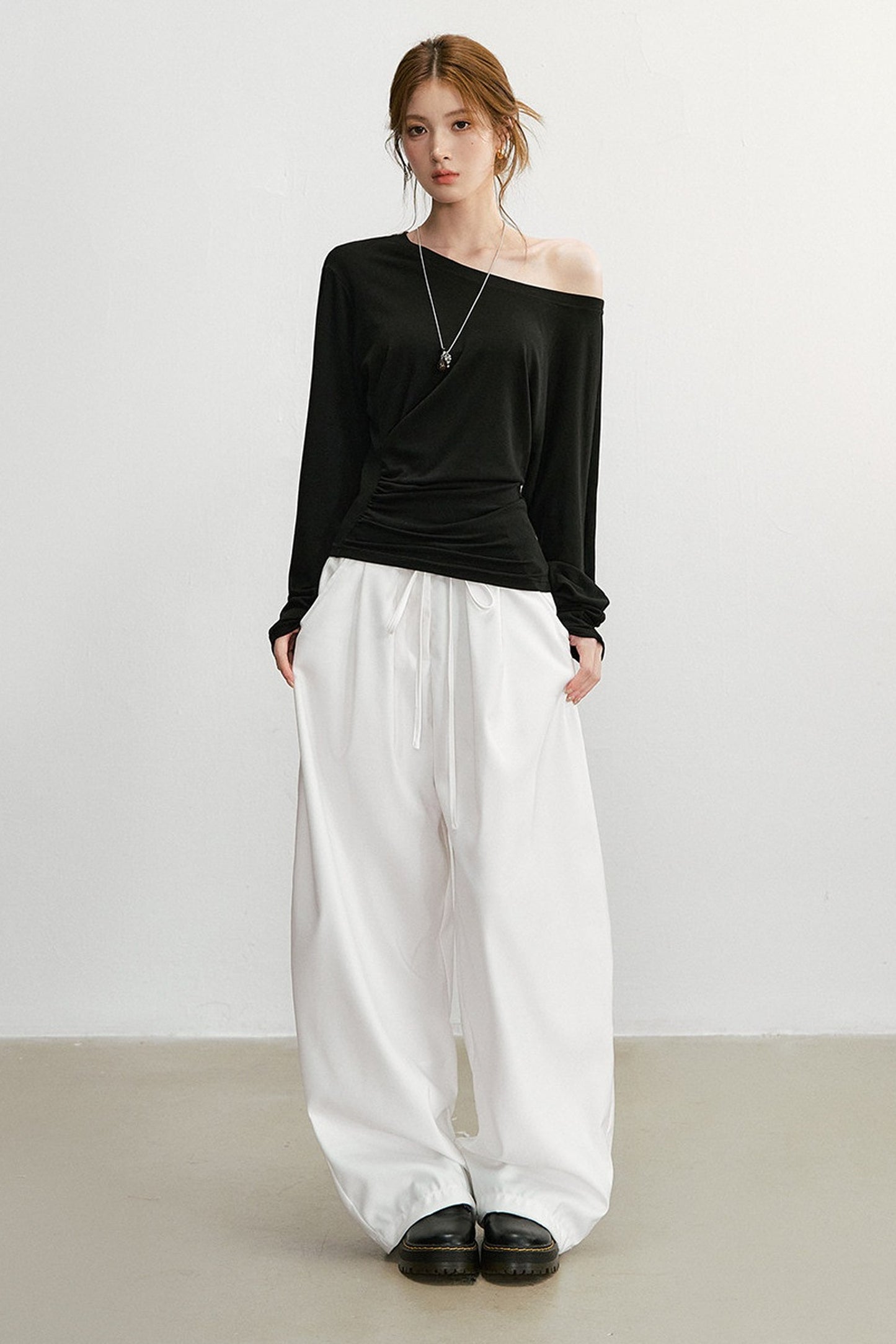 Simple and Elegant Off-Shoulder Top and Pants Set-Up