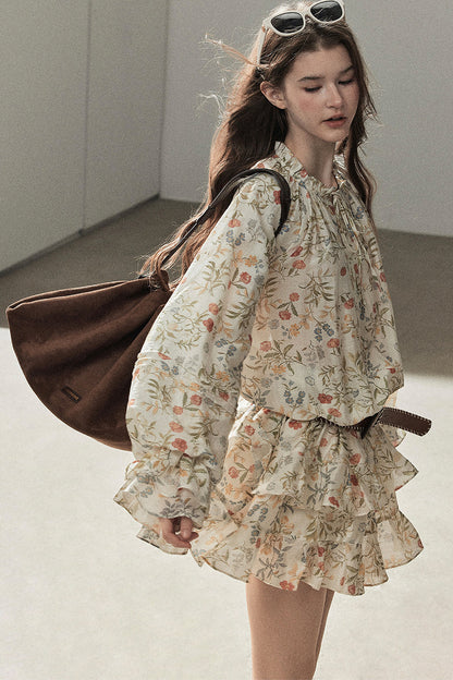 Ensemble robe fleurie à volants et leggings