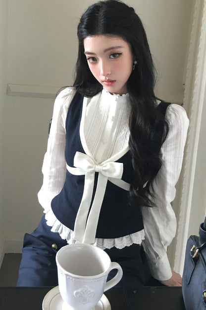 Contrast Bowknot Knitted Vest