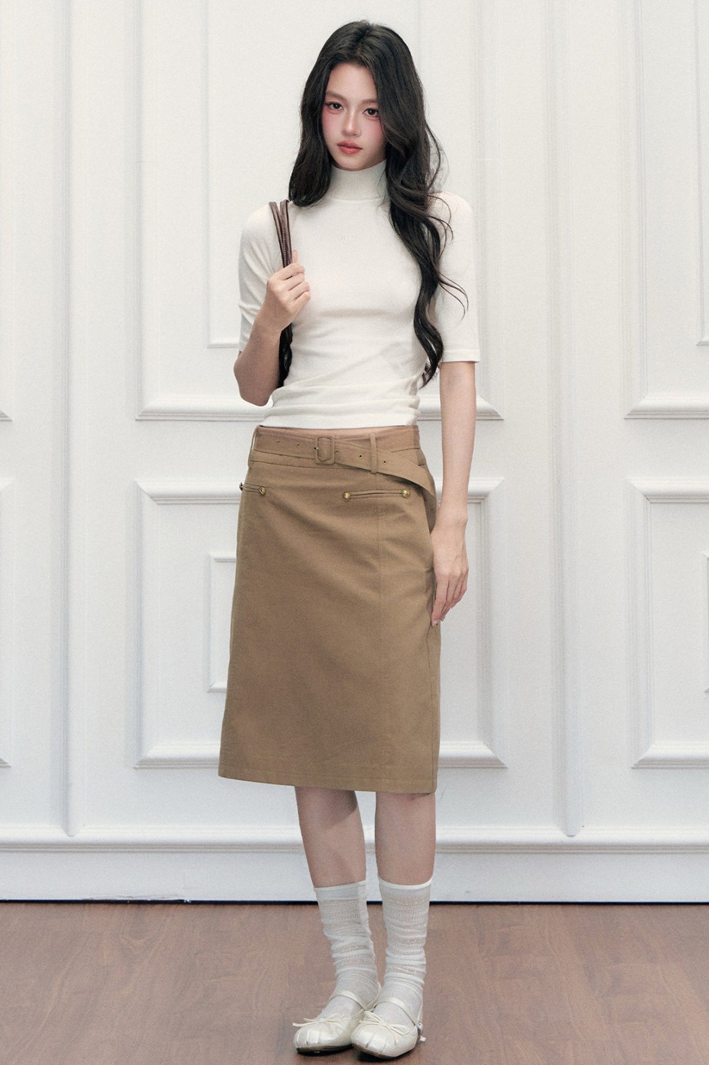 Slim-Fit Half-High Collar Knit Base Top