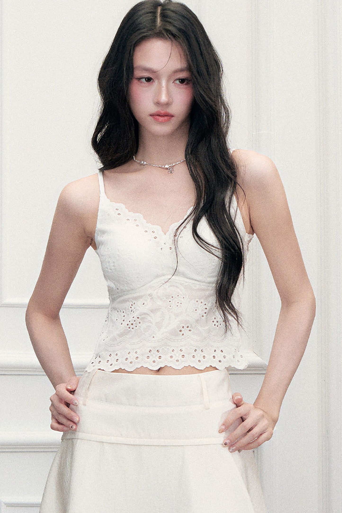 White French Hollow Embroidery V-Neck Camisole