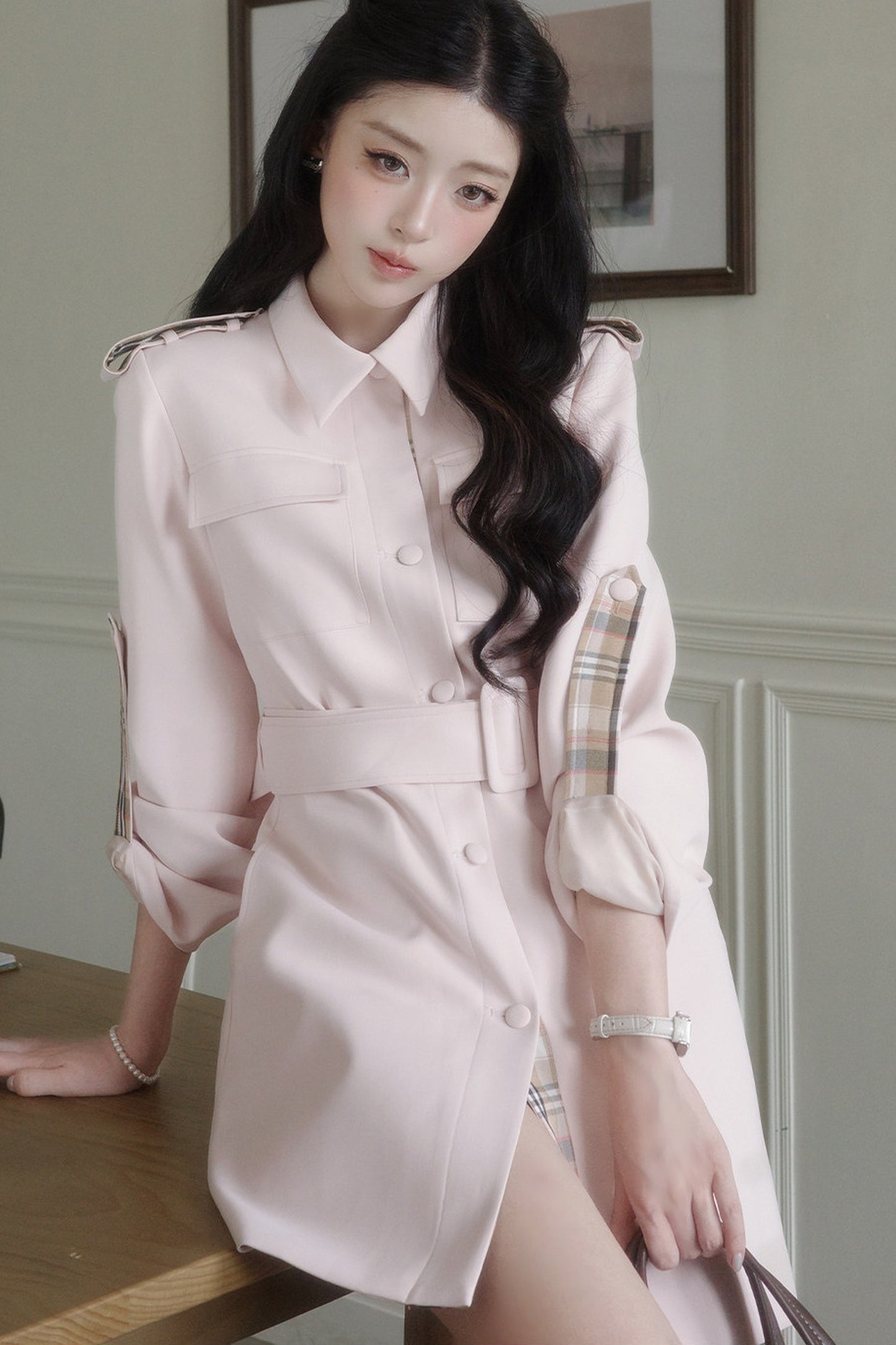 Karierter Trenchcoat in Flickenoptik