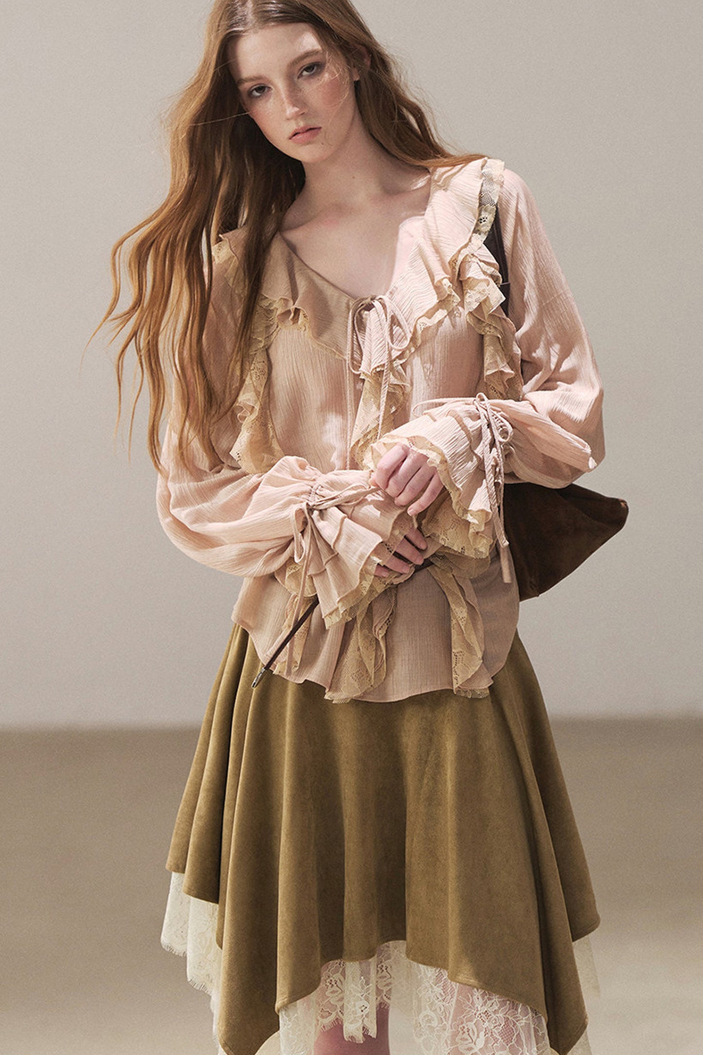 Set aus transparenter Chiffon-Cover-up-Bluse mit Rüschen
