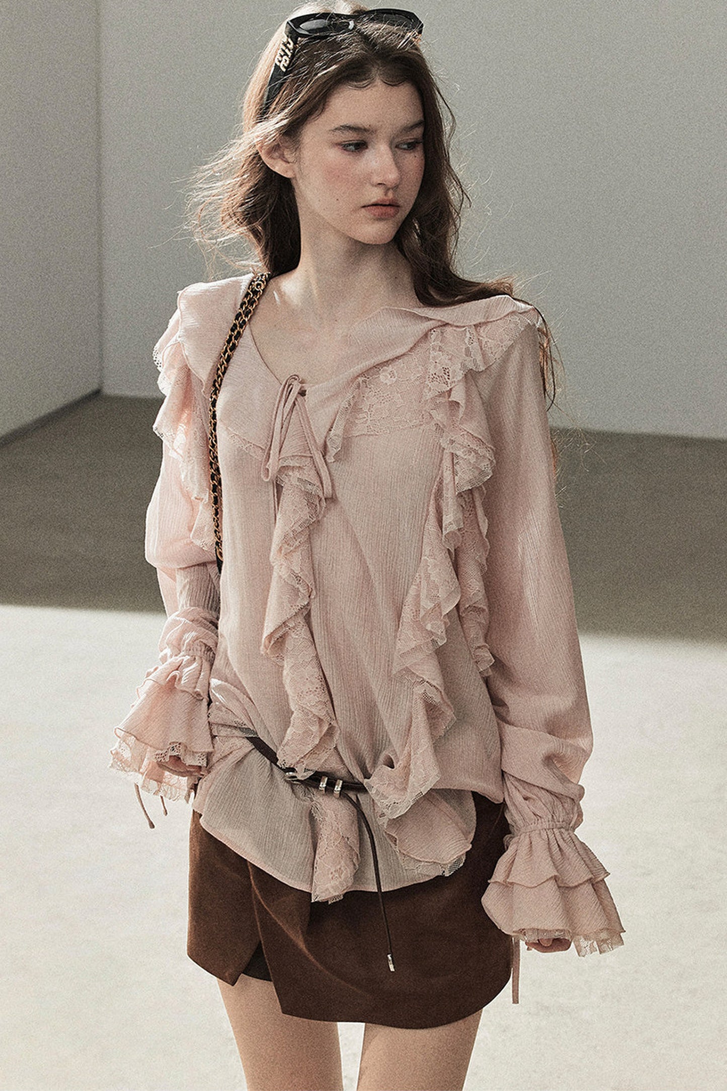 Set aus transparenter Chiffon-Cover-up-Bluse mit Rüschen