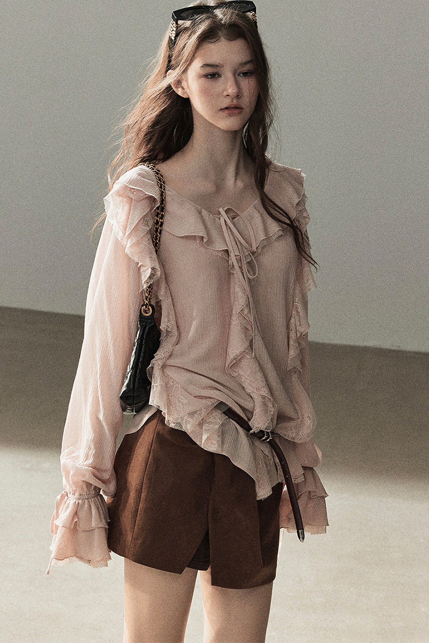 Set aus transparenter Chiffon-Cover-up-Bluse mit Rüschen