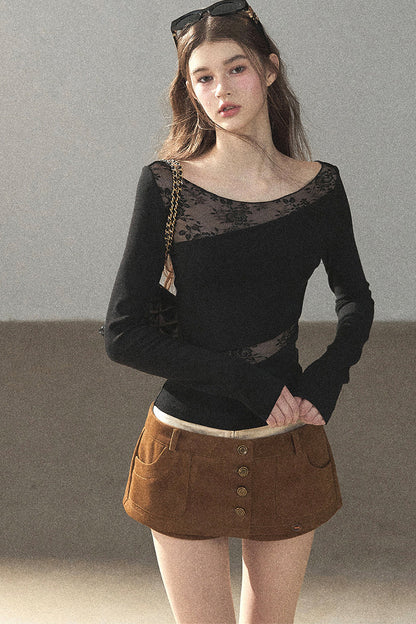 Haut ajouré en dentelle effet peau brumeuse