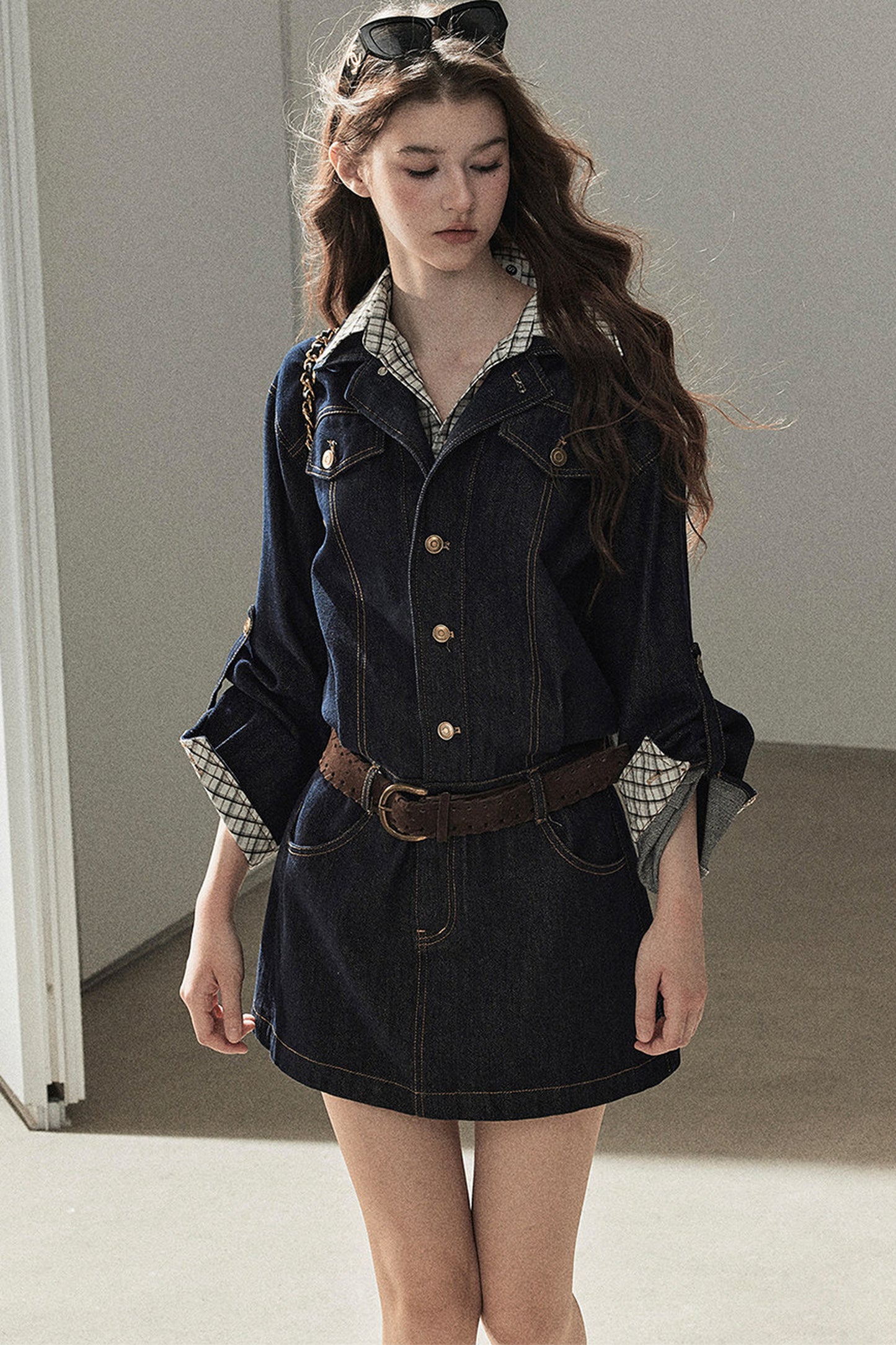 Completo con abito in denim imbottito effetto stratificato
