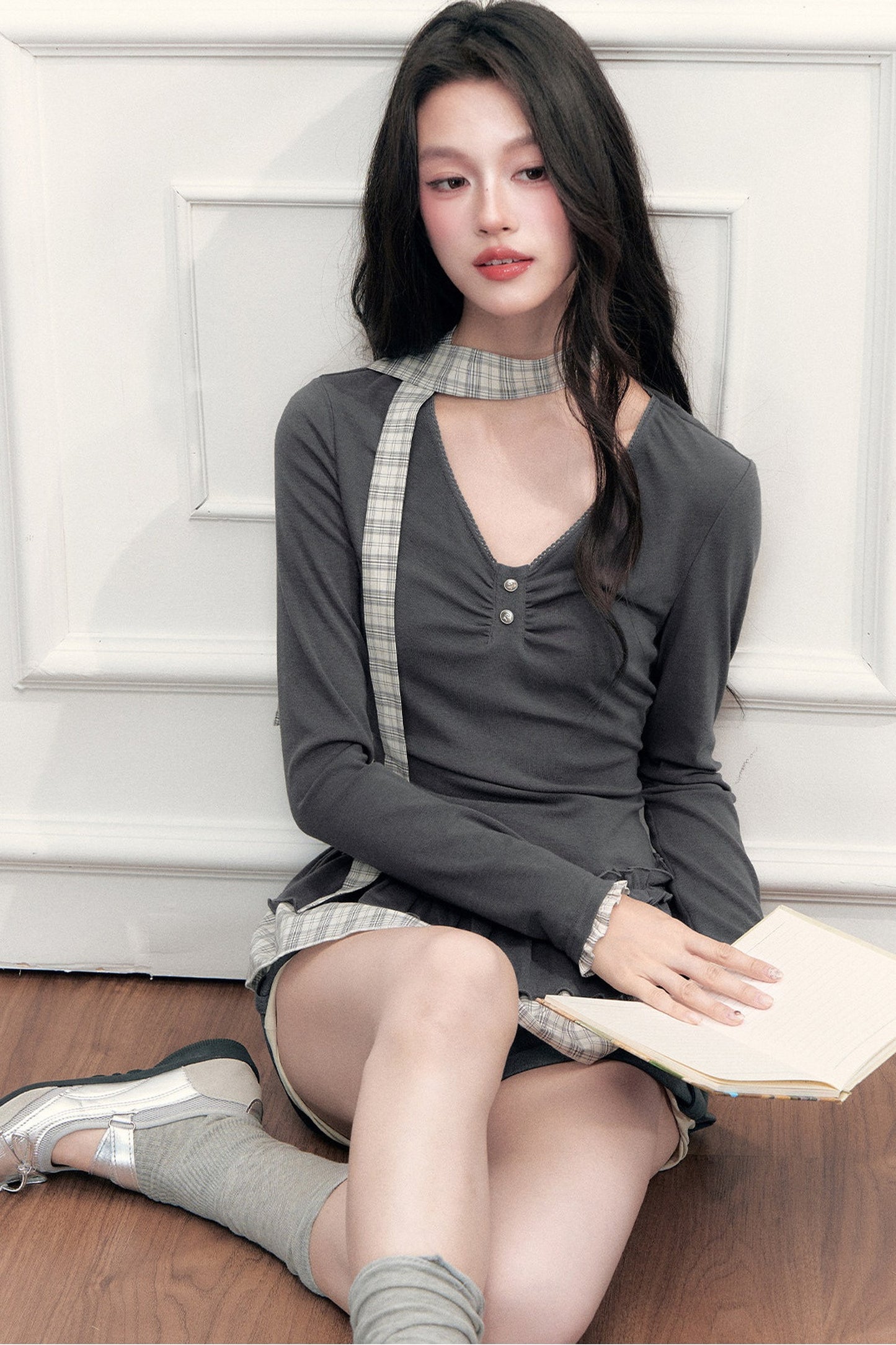 V-Neck Plaid Ruffled T-Shirt and Pants Set-Up
