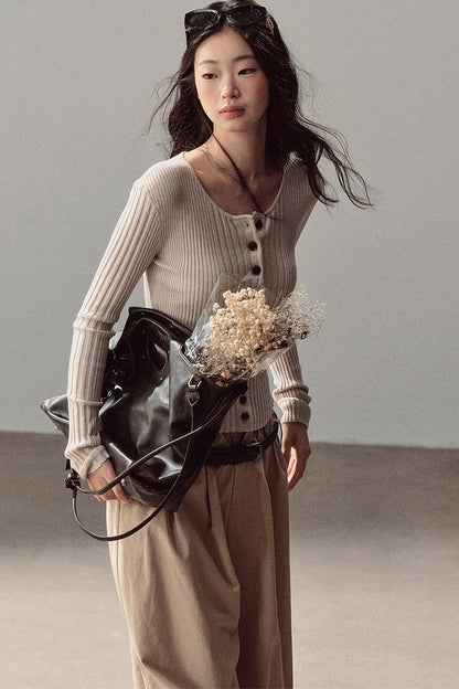 Long-Sleeved Knit T-Shirt