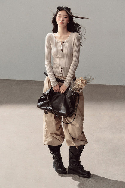 Long-Sleeved Knit T-Shirt