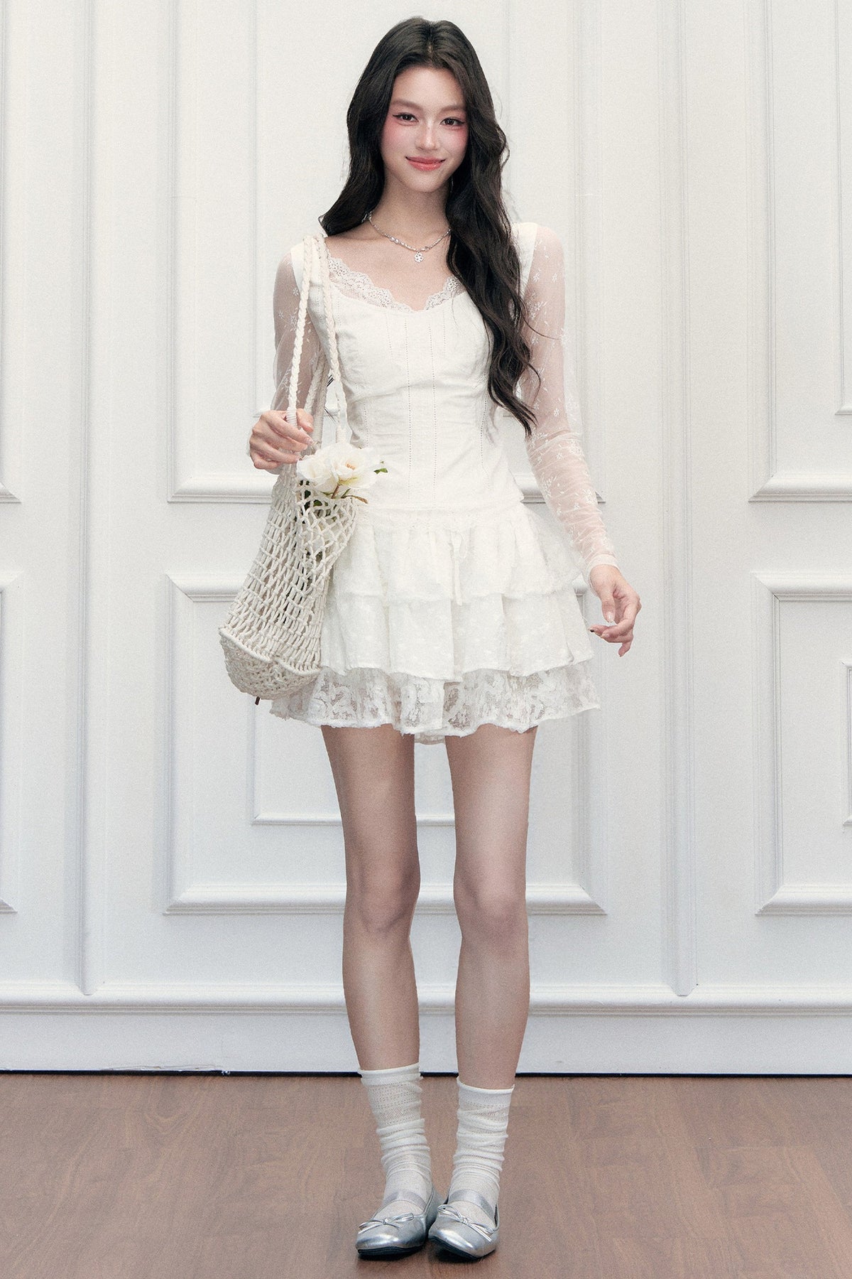 V-Neck Waist-Cinching T-Shirt and Skirt Set-Up