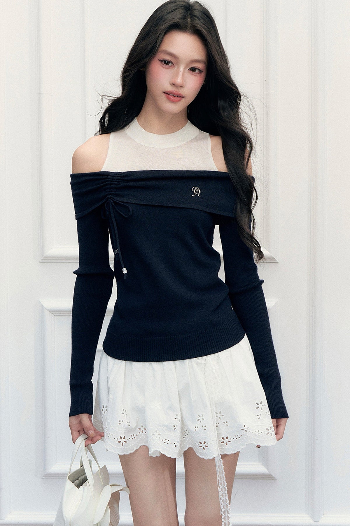 Off-Shoulder Contrasting Color Knit Top