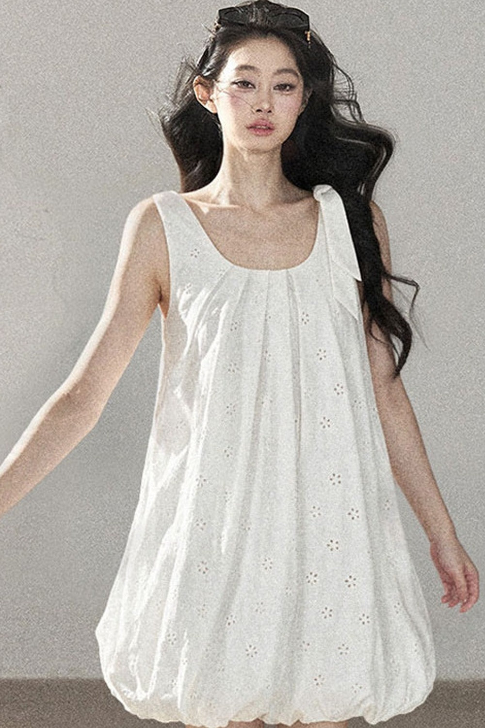 Autumn Hollow-Out Floral Short Dress
