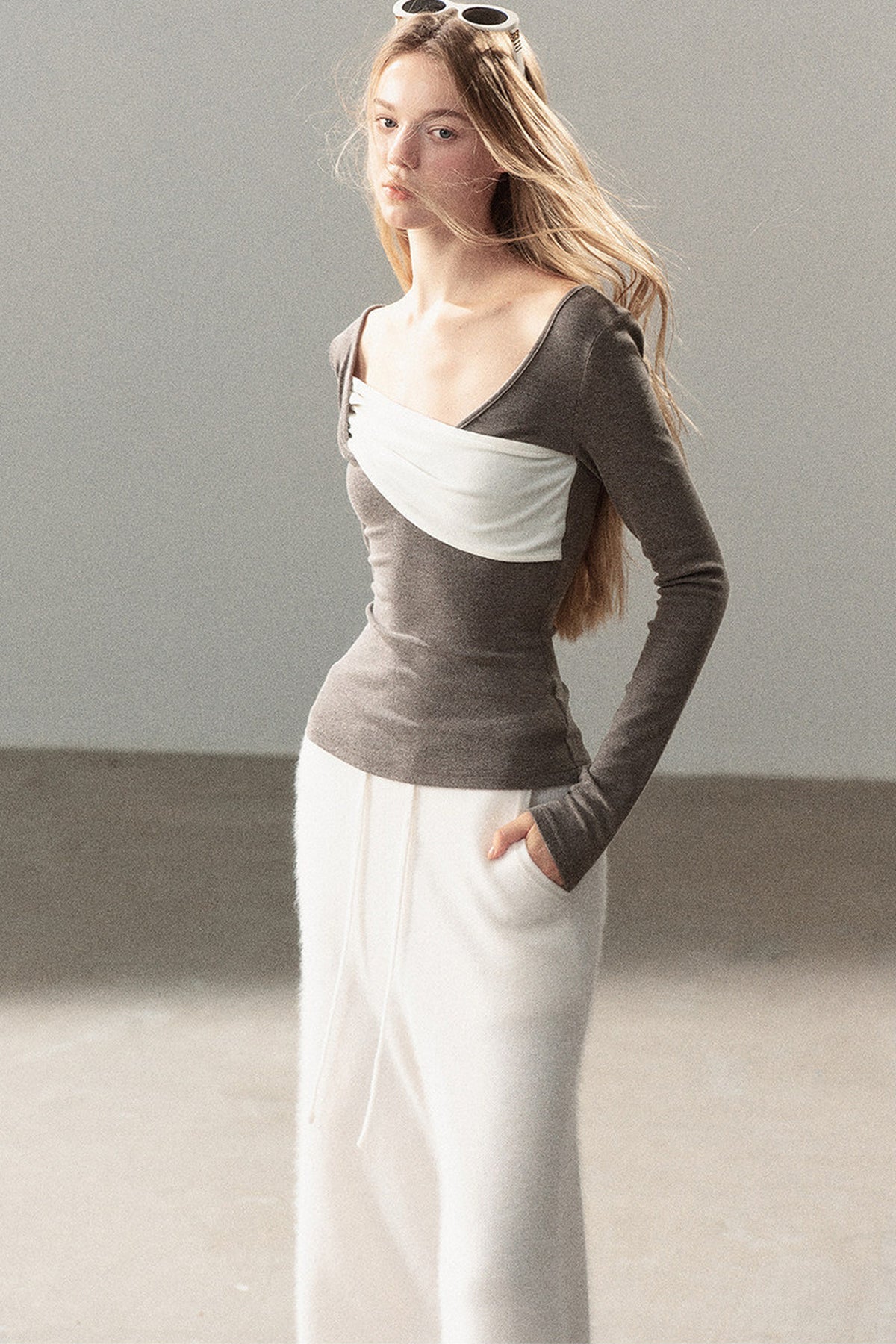 Spliced Regular Shoulder Long-Sleeve T-shirt