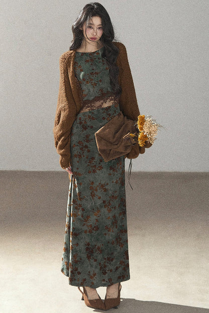Moss Green Lace Floral Fishtail Dress