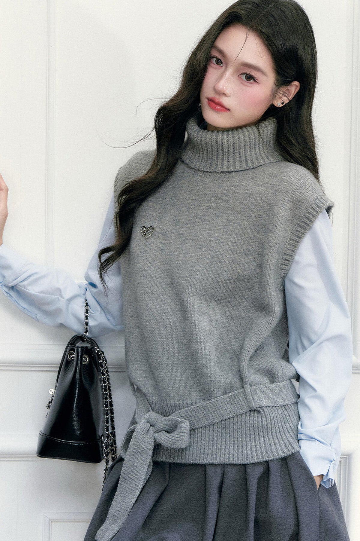 High-Neck Sleeveless Tie-Up Knit Vest