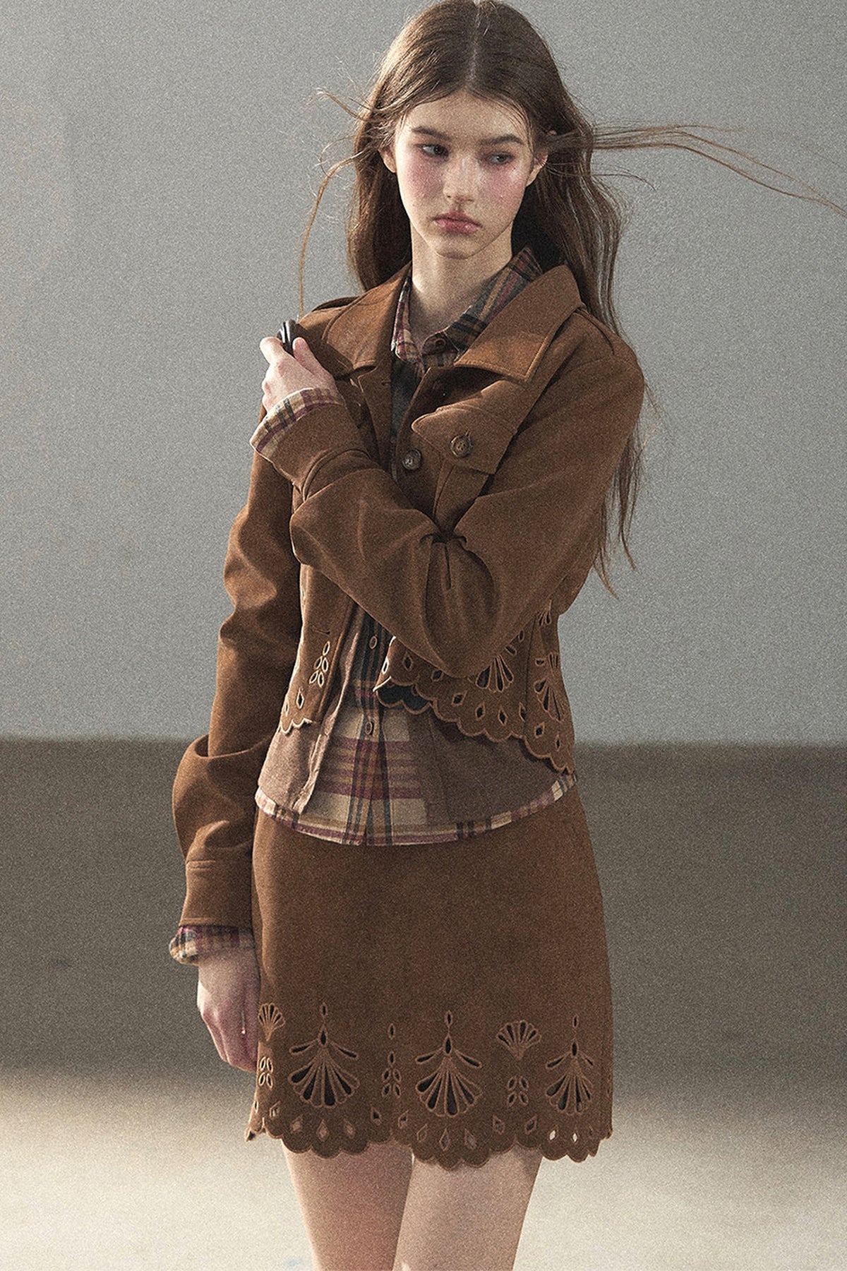 Palmblatt-Cut-out-Rock mit Oberteil und Jacke im Set