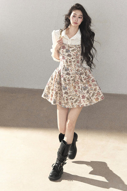 Ensemble robe à bretelles florale et chemise