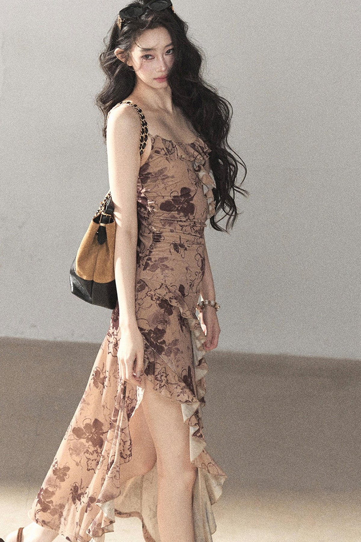 Vestido largo floral de tirantes finos