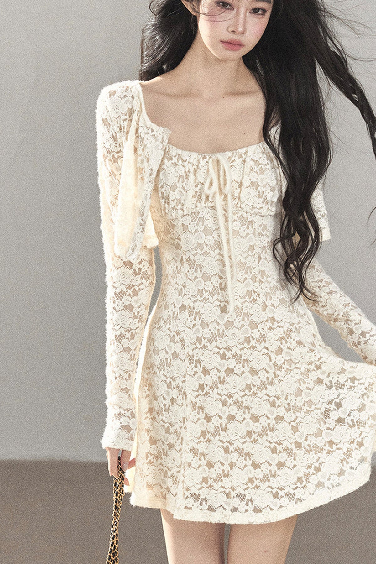 Ensemble robe bouffante ajourée en dentelle et veste