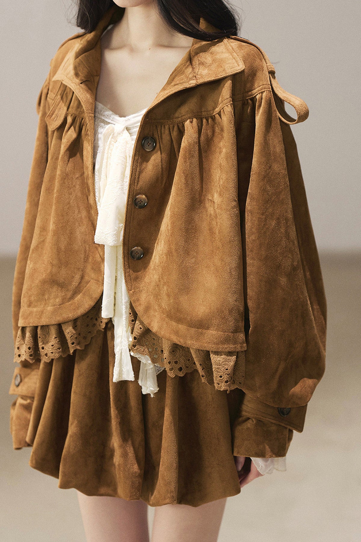 Ensemble veste et jupe en faux daim