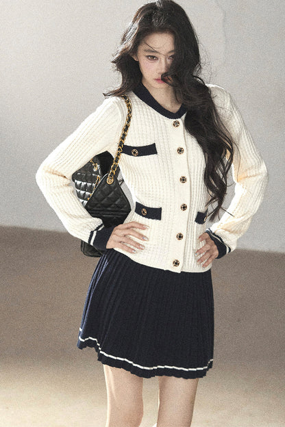 Ensemble deux pièces cardigan en tricot de laine et jupe