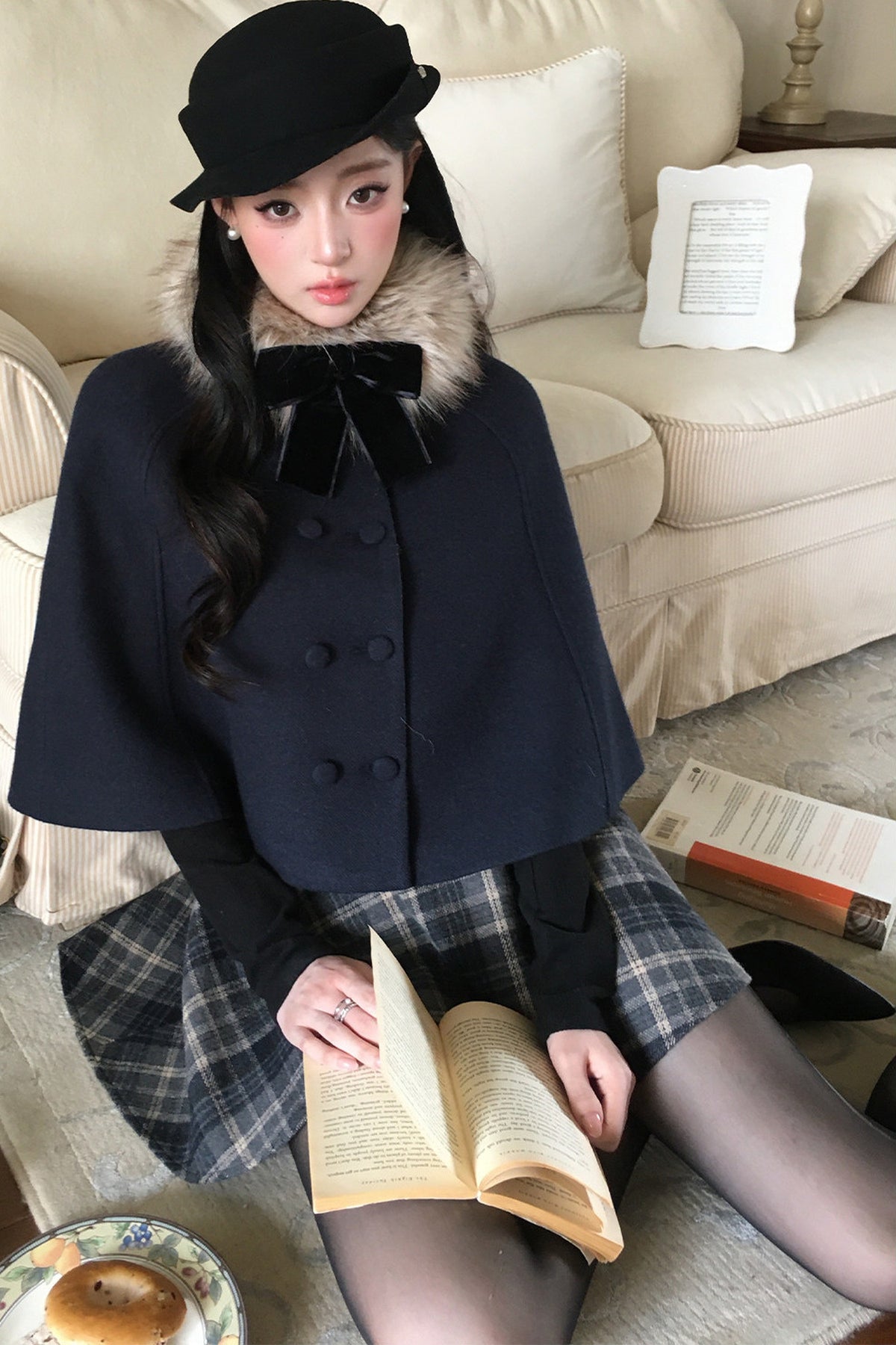 Knitted Inner Top and Bow Collar Cape Coat and Skirt Set-Up