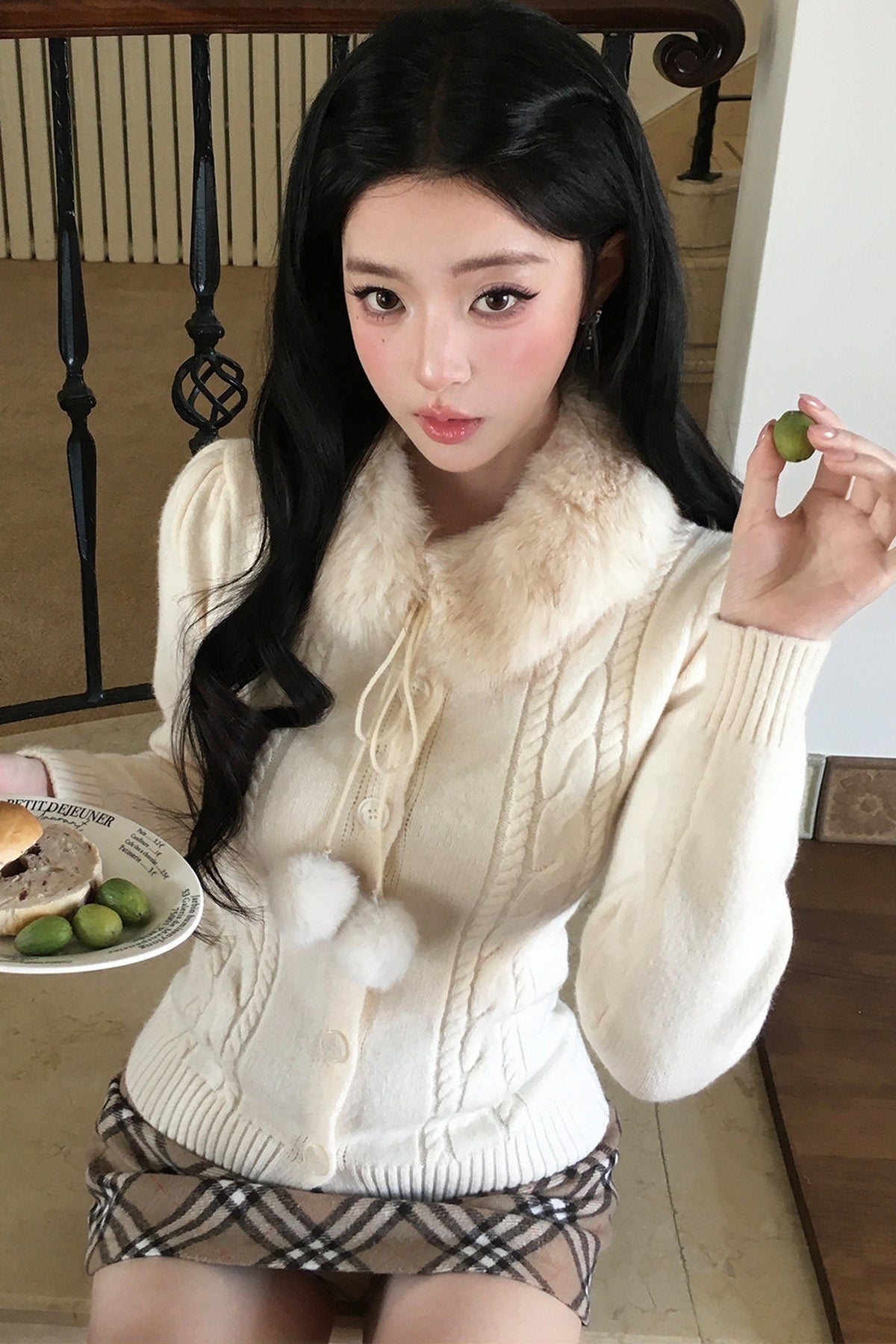 Fur Collar Single-Breasted Lace-Up Knit Cardigan